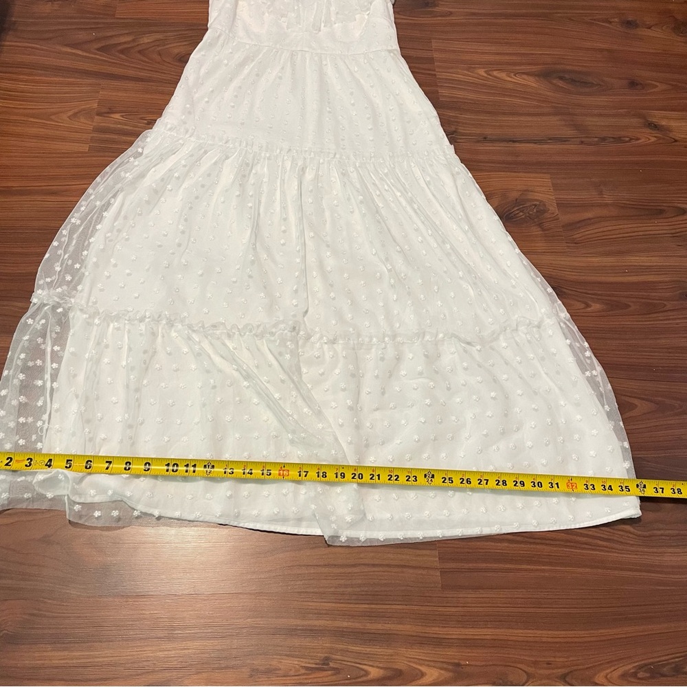 Tuckernuck, Blanc Giselle Tulle Gown, Medium - Picture 12 of 13